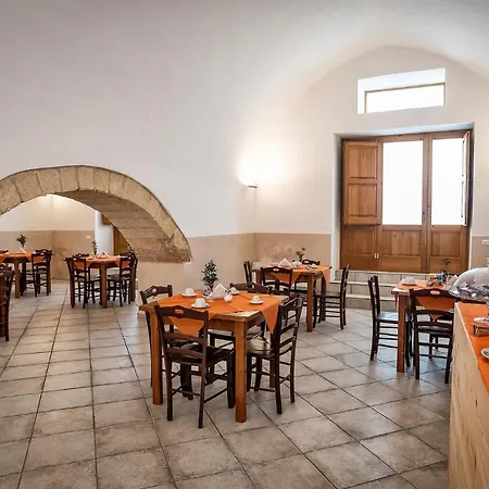 Casa Della Convivialità Don Tonino Hotel Alessano